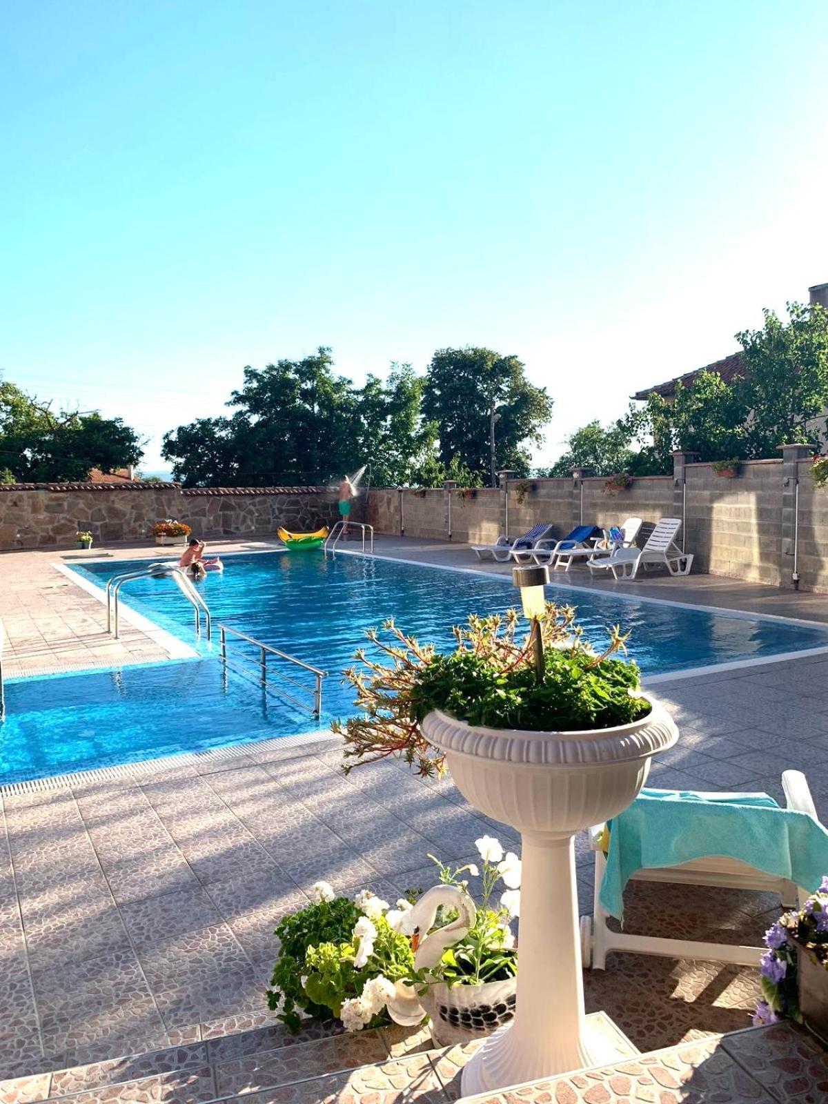 Byala Residence Apartments ภายนอก รูปภาพ