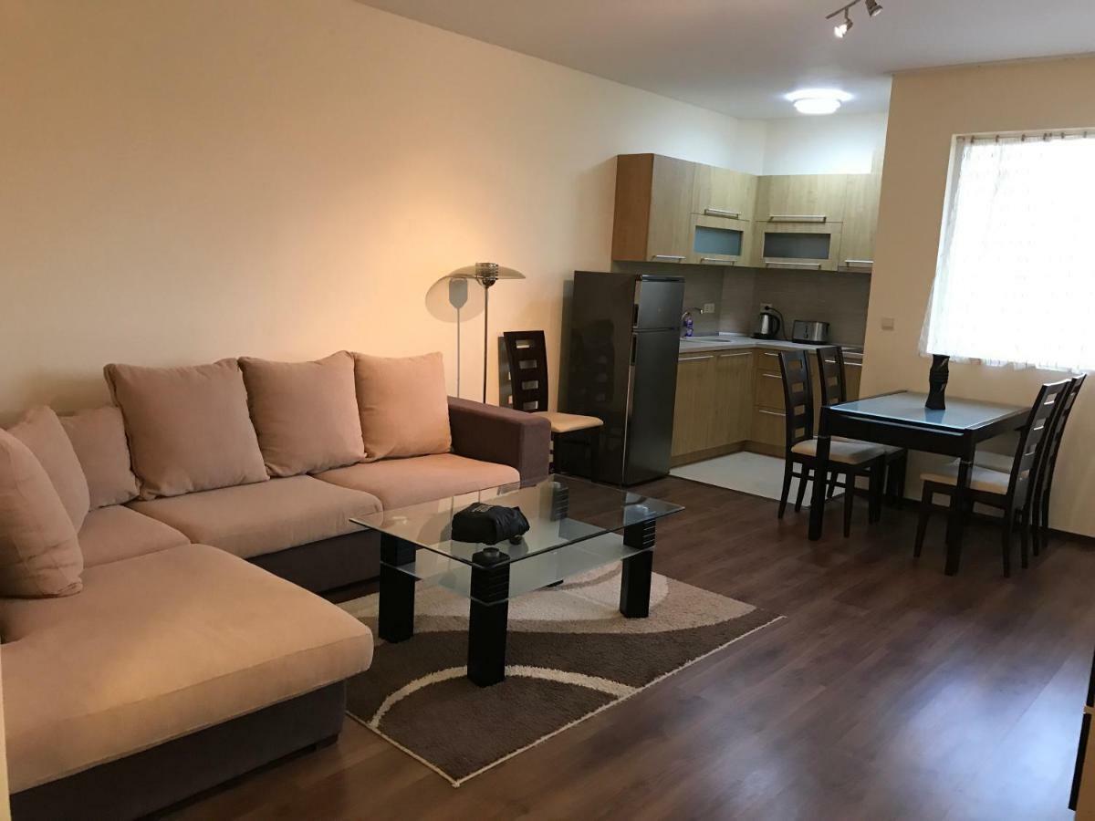 Byala Residence Apartments ภายนอก รูปภาพ